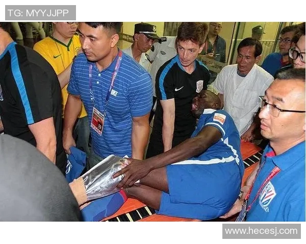 中国足球断腿球星背后悲剧与坚持的故事探秘